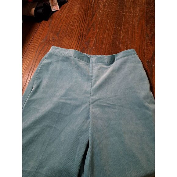 Alfred Dunner Women’s Size 14 Blue Casual Corduroy Pants Elastic Waist Pockets - Picture 2 of 3